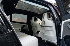 BMW 740 – 17 / 30