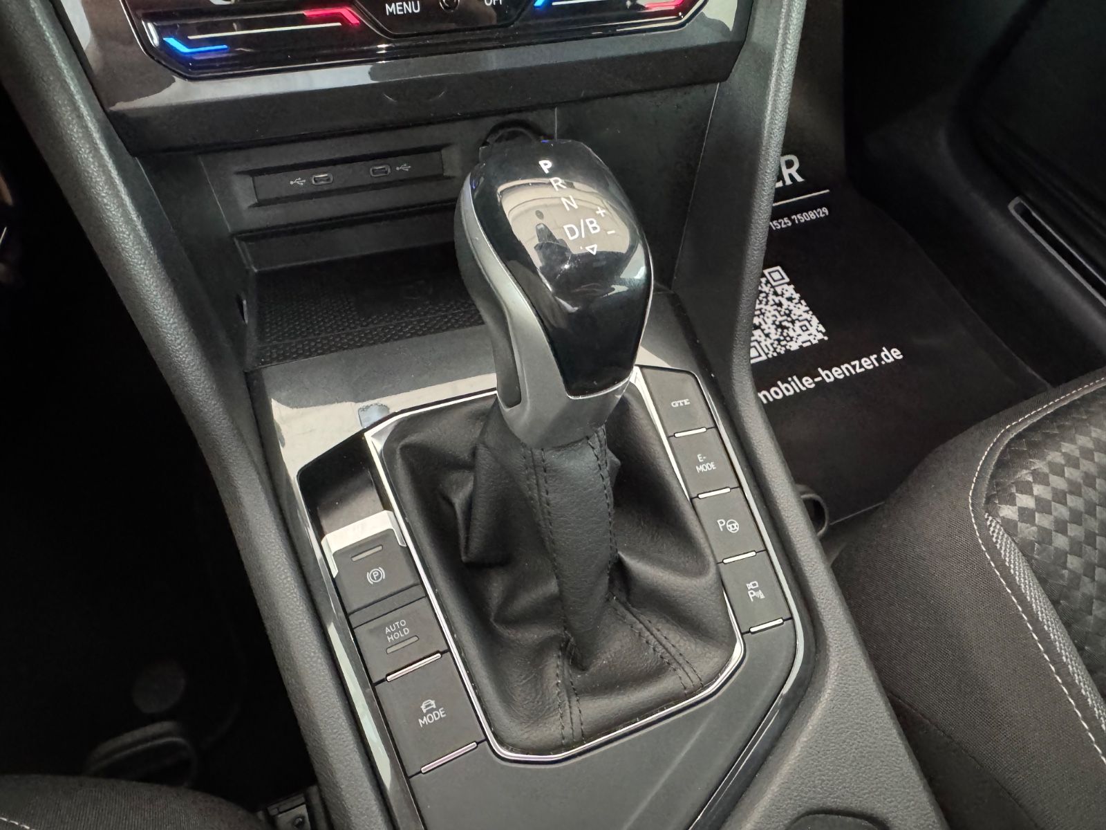 Fahrzeugabbildung Volkswagen Tiguan Active eHybrid/Navi/LED/AHK/HUD/360°Cam/