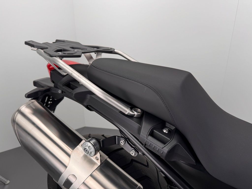 Fahrzeugabbildung BMW F 800 GS *NEUWERTIG *TIEFERGELEGT *VOLL