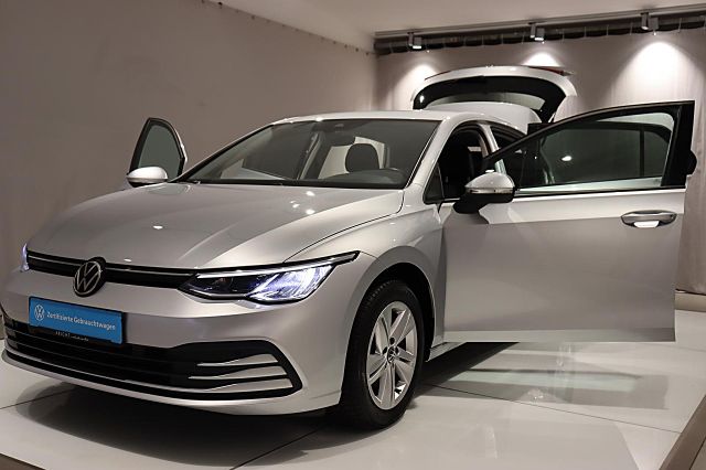 Golf 1.5 TSI Life LED NAVI KLIMA SHZ DAB BT PDC