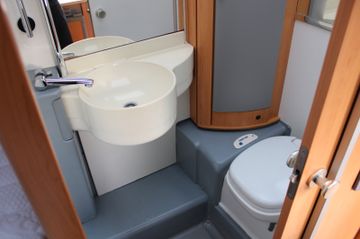 HYMER ERIBA HYMERCAR HV 522