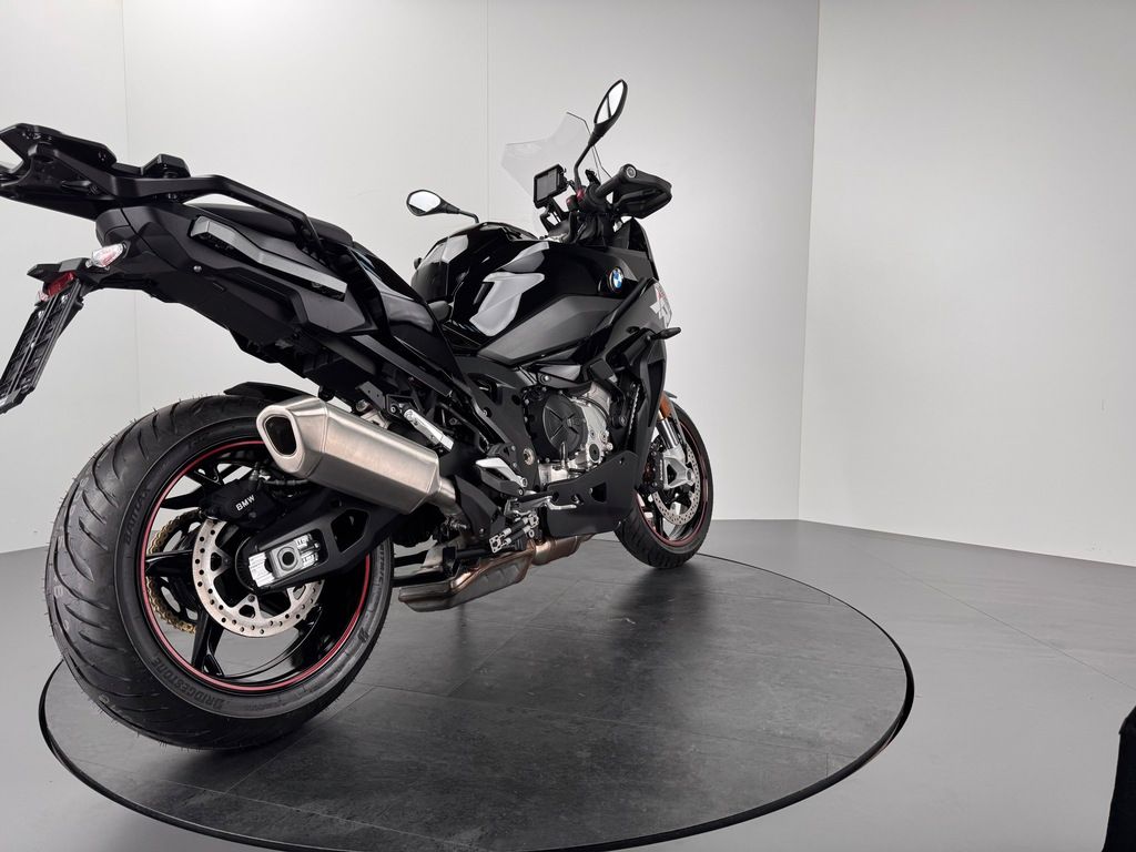 Fahrzeugabbildung BMW S 1000 XR *4 KILOMETER *TRIPLE BLACK