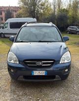 Kia Carens 2.0 16V CRDi 7 POSTI - Kia Carens aus 2008