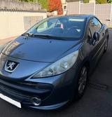 Peugeot 207 CC Platinum 120 Platinium - Peugeot 207 Platinium mit Benzin-Antrieb