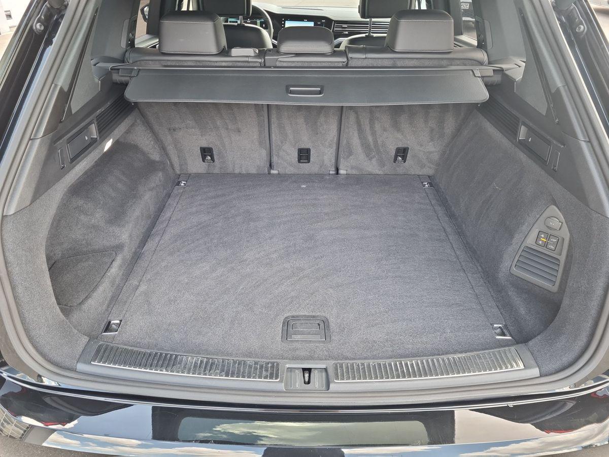 Volkswagen Touareg R-Line BLACKHD-MAT/22" STANDH/PANO/AHK/L
