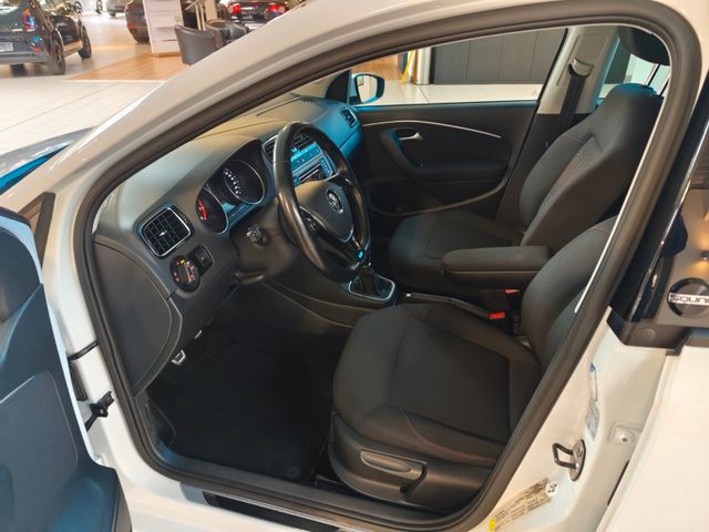 Polo V Sound *PDC*Tempomat*Klimatronic*