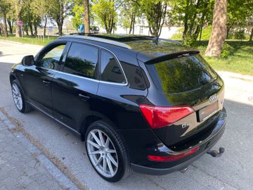 Audi Q5 - 2