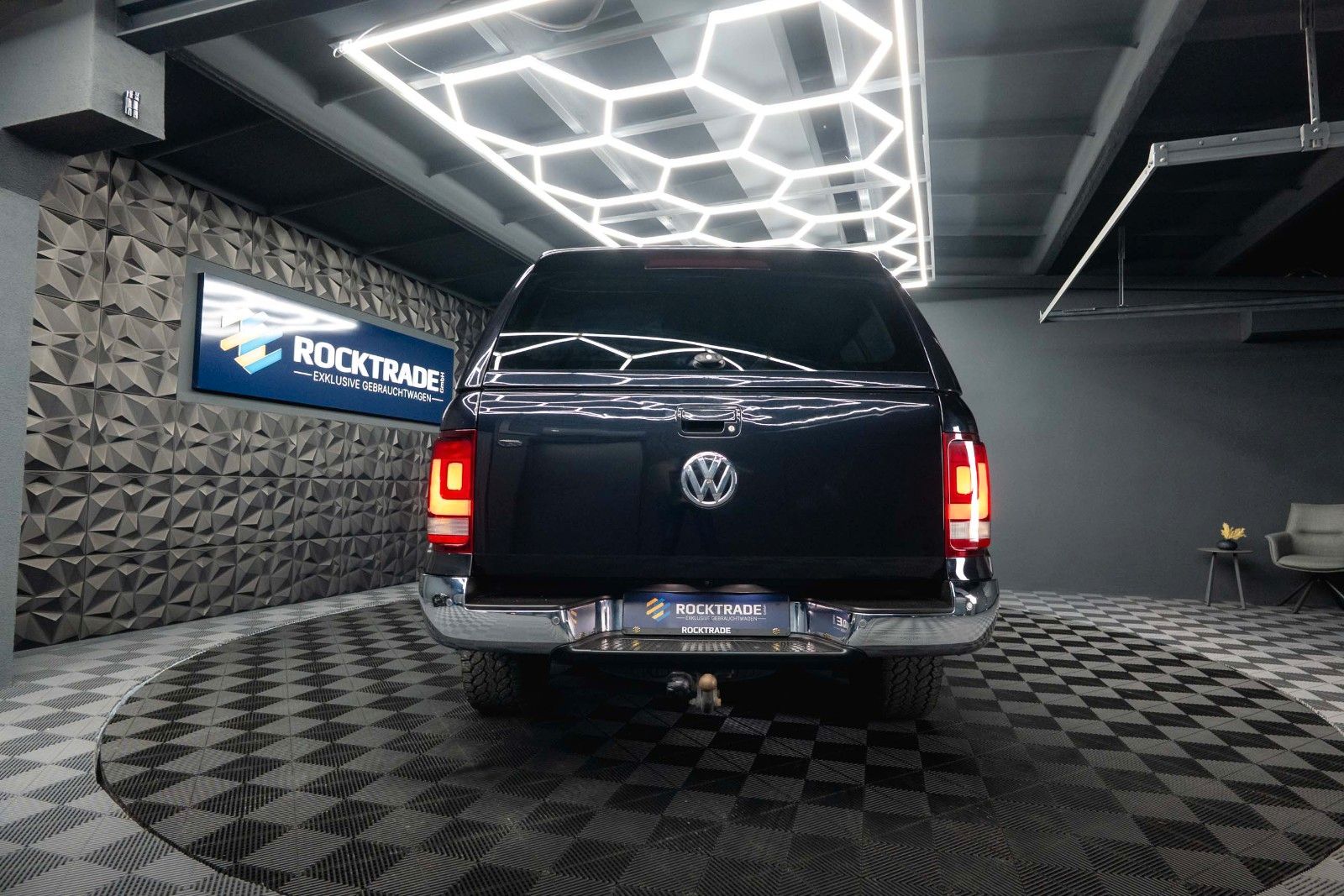 Fahrzeugabbildung Volkswagen Amarok V6 Highline 4Motion BLACK OFFROAD Edition