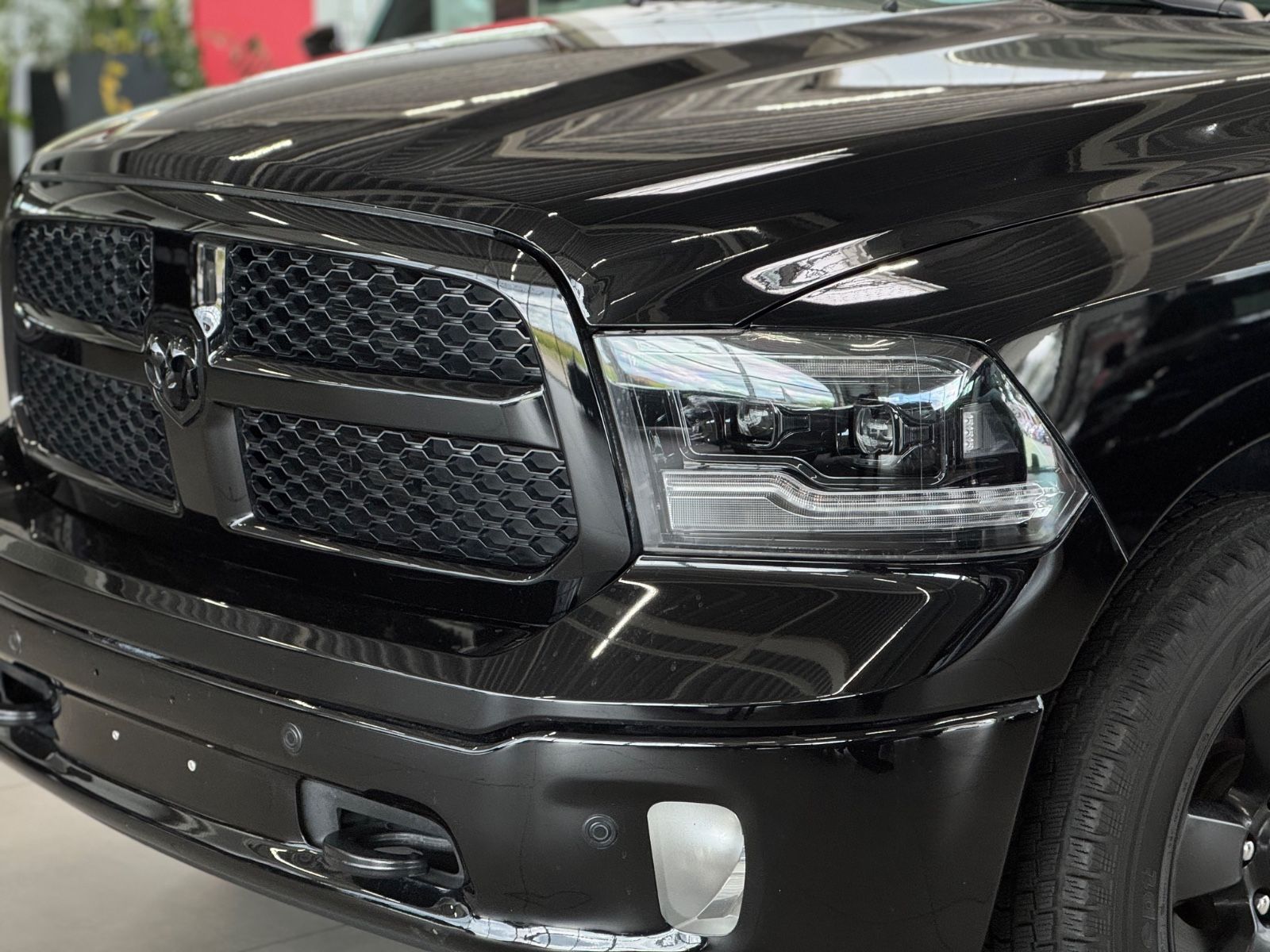 Fahrzeugabbildung Dodge RAM 1500 Classic Black Edition LPG LED TOP