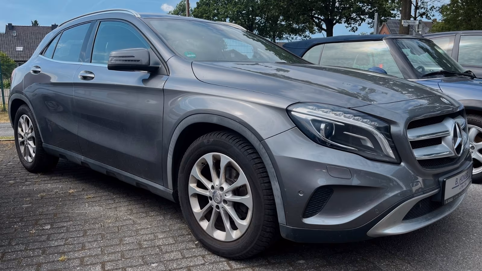 Mercedes-Benz GLA 200 URBAN, AHK, Bi-Xenon