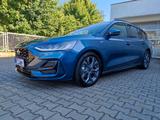 Ford Focus Turnier ST-Line X Autom Navi KLIMA Winterp