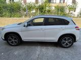 Peugeot 4008,Tüv Neu,AHK,4WD,Xenon,Kamera - Peugeot 4008 Gebrauchtwagen
