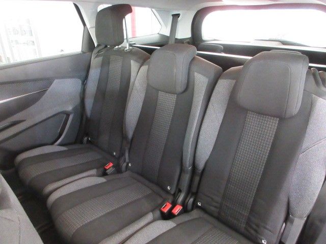 Fahrzeugabbildung Peugeot 5008 Active 1.2T NAVI/LED/PDC/TEMPOMAT/DAB/ALU