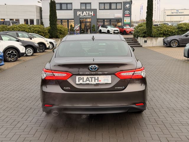 Toyota Camry Hybrid Executive