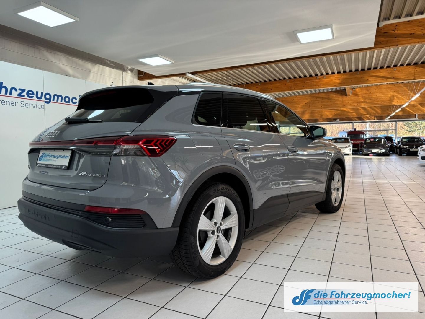 Fahrzeugabbildung Audi Q4 e-tron 35 Leder Digitales Cockpit LED Mehrzon