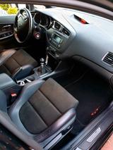 Kia cee'd / Ceed 1.6 T-GDI GT / 19Zoll / Bastuck AGA - Kia in Bonn