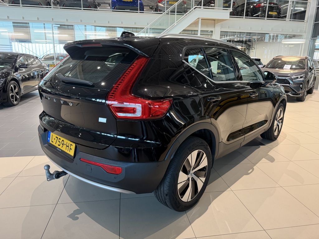Volvo XC40 1.5 T4 Rech InscrExp imagem 3