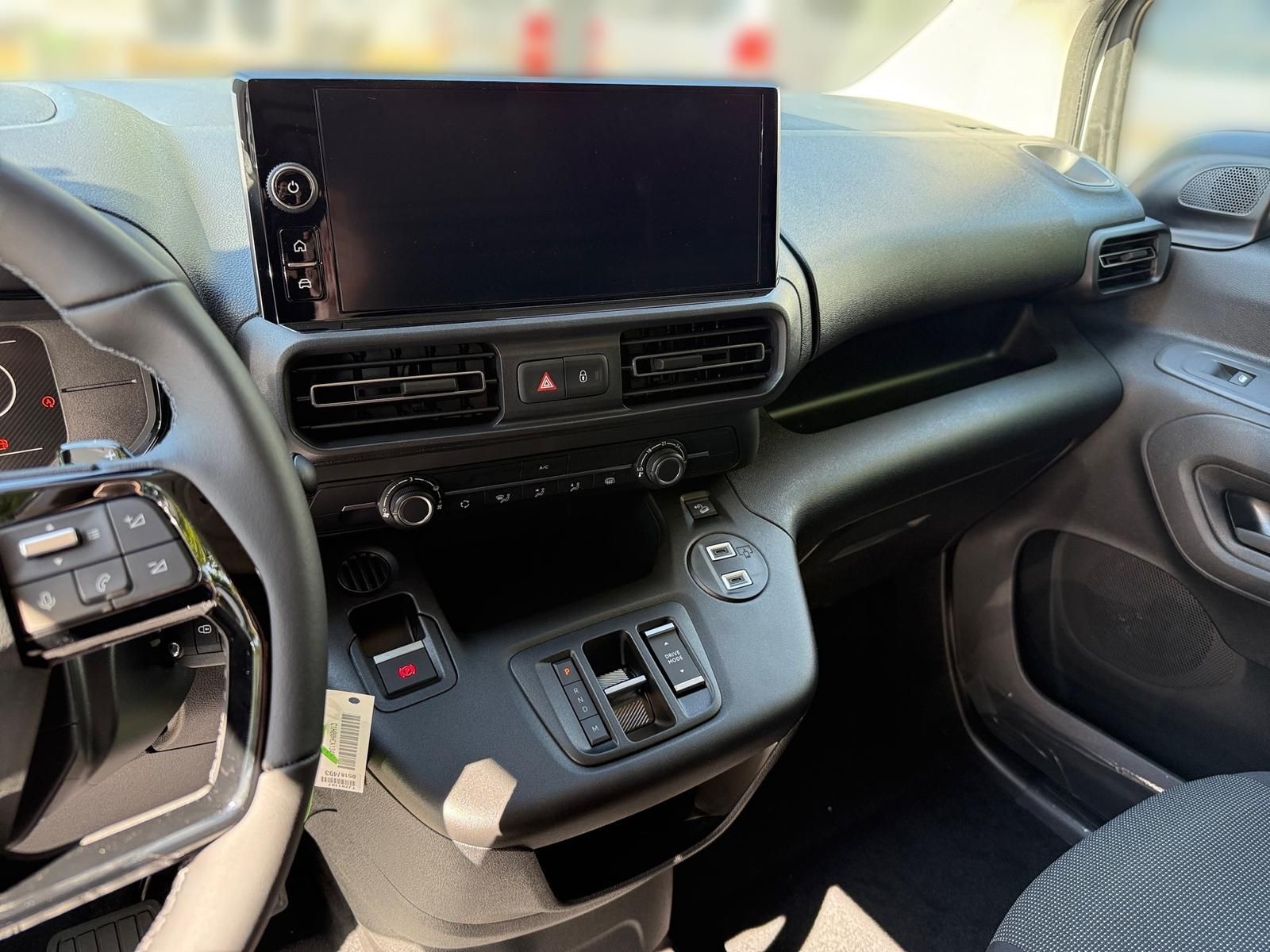 Fahrzeugabbildung Fiat Doblo XL Kastenwagen 130 AT8
