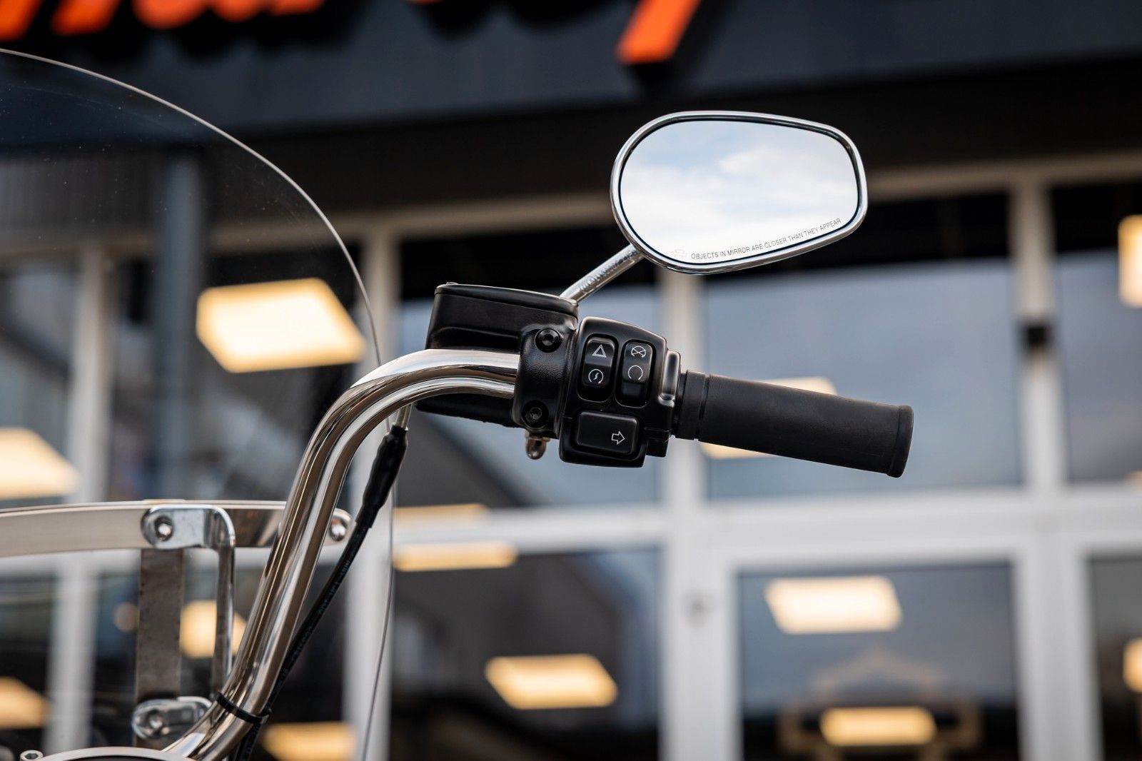 Fahrzeugabbildung Harley-Davidson Softail Heritage FLHCS 114 CUI -NEUWERTIG -