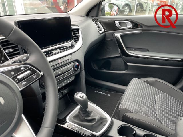 Ceed Vision 1.5 T-GDI Navi LenkradHZG PDC SHZ Sp