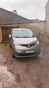 Nissan NV200 Envalia - Nissan NV200 aus 2013