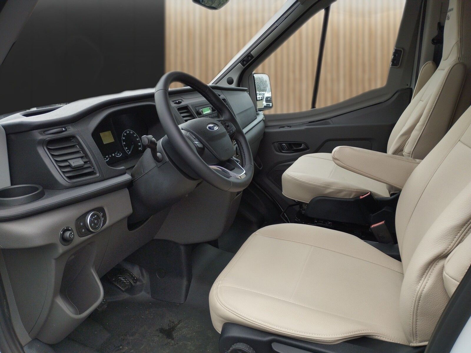 Fahrzeugabbildung Karmann Dexter 4x4 DE560AW 4x4 Paket aus Dörr-Manufaktur