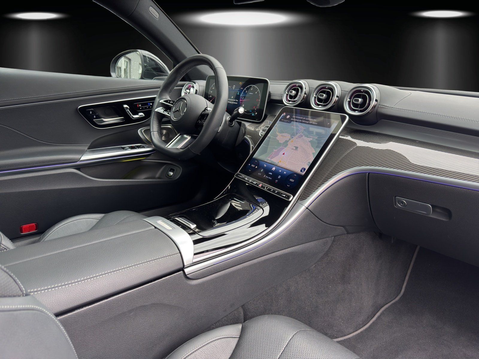 Fahrzeugabbildung Mercedes-Benz CLE220d AMG Premi+ DBC Masage HUD Standhz Carbon