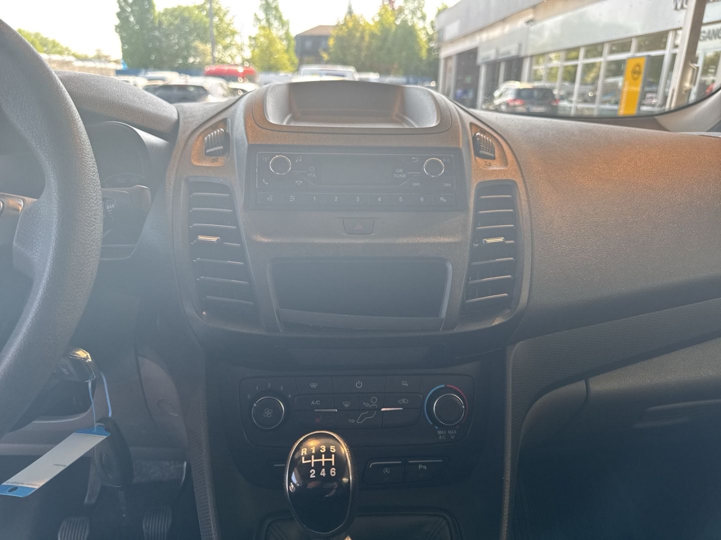 Fahrzeugabbildung Ford Transit Connect Kasten lang Trend 1.5 EcoBlue EU