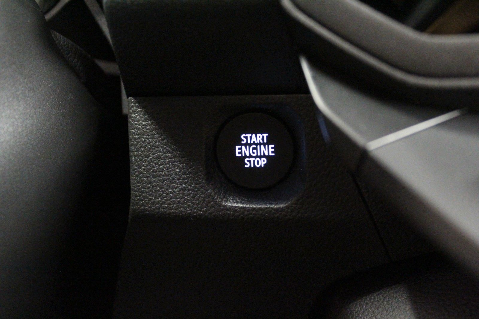 Fahrzeugabbildung Dacia Bigster mild hybrid-G 140 Extreme *Winter-Paket*