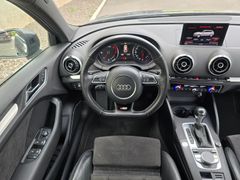 AUDI A3 Sportback 2.0 TDI quattro 3xS-line Sportpaket
