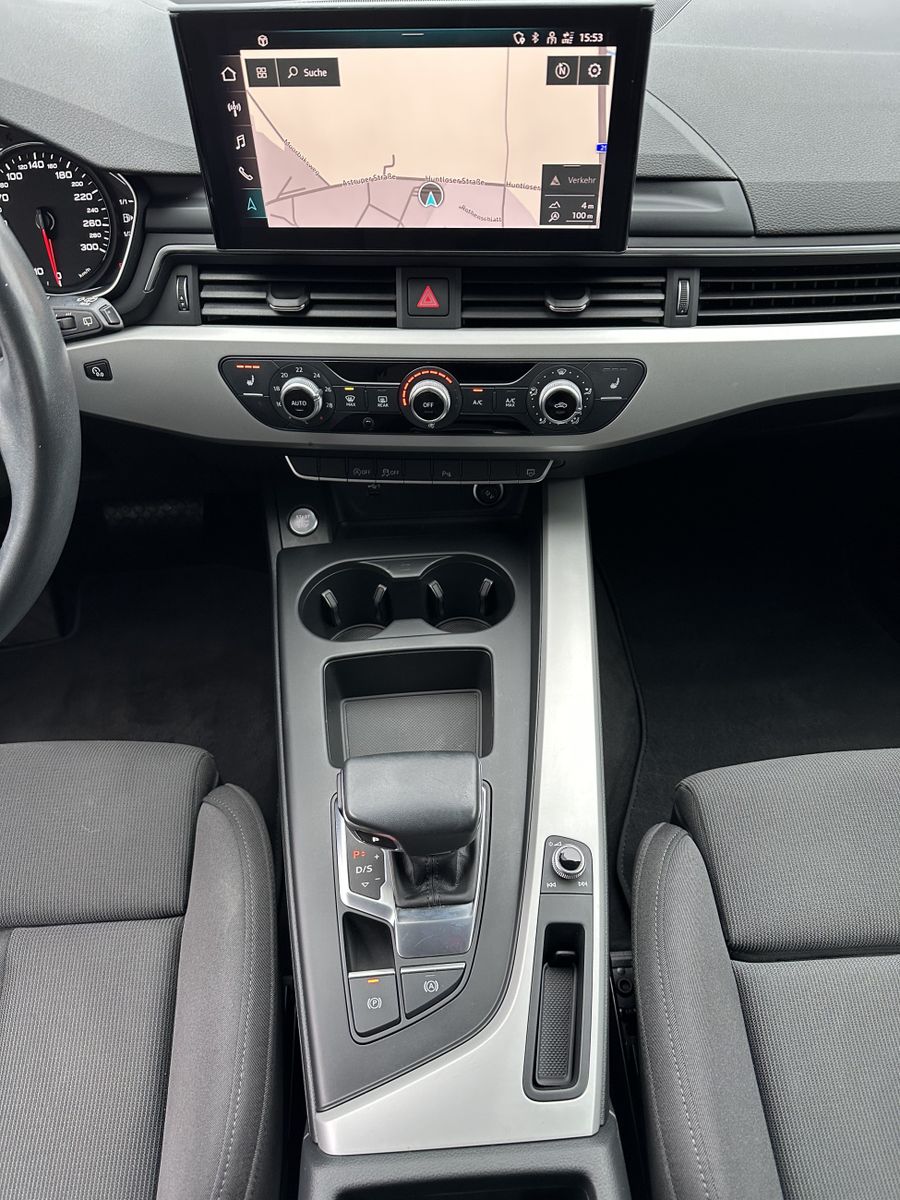 Fahrzeugabbildung Audi A4 Avant 35 TDI S-Line Black NAV+LED+AHK+KAMERA