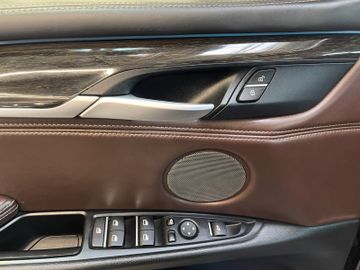 BMW X5 M50d *ACC*360KAM*NAVI*LED*LEDER*PANO*SHA*TWA*