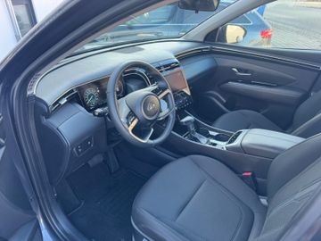 Hyundai TUCSON - 10