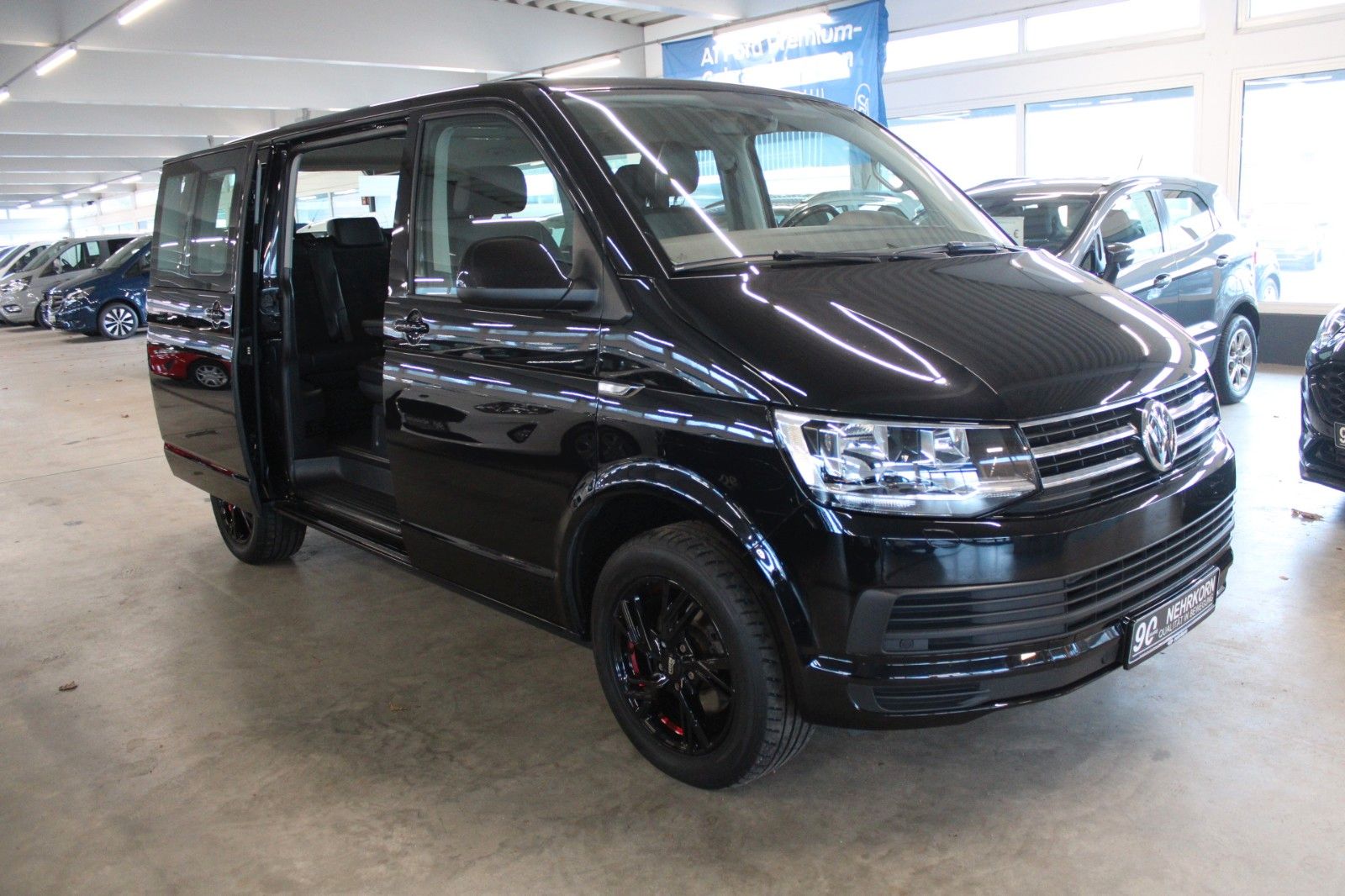 Fahrzeugabbildung Volkswagen T6 Multivan 2.0 TDi DSG Comfortline 7-Sitze AHK