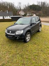 Suzuki Grand Vitara 1.9 DDIS X 30 - Suzuki Grand Vitara: Geländewagen