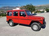 Mercedes-Benz G 230 - rote Mercedes-Benz G-Klasse