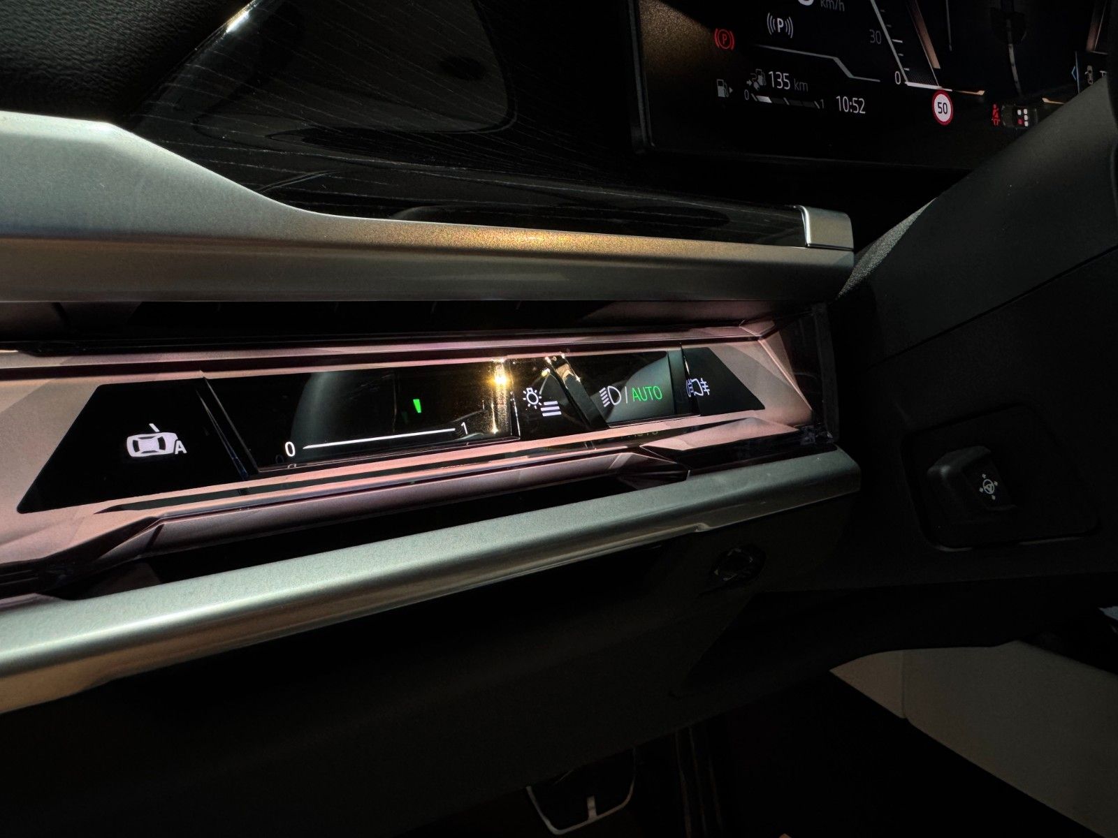 BMW 750/e/xDrive/M/Sport/TV/360*/3D foto 10