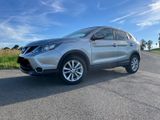 Nissan Qashqai 1.2 DIG-T Acenta *NAVI RK SHZ AHK * - Nissan: Limousine