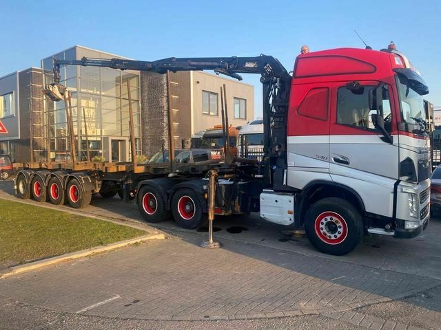 Volvo FH 540 6X4 EURO 6 + EPSILON S260Z96 + TRAILER 4