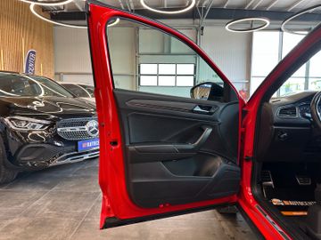 MYAUTOCENTER – Gebraucht- und Jahreswagen mit Werkstattservice in Pfaffenhofen Volkswagen T-Roc *R-Line*AHK*2-ZONEN*Navi*Spurhalte*