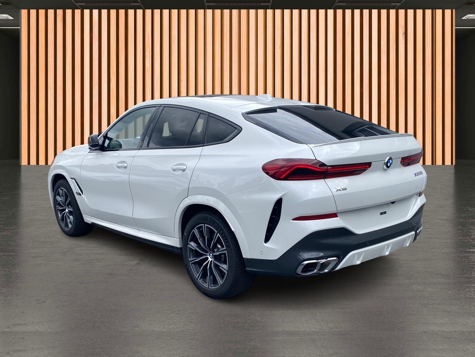 BMW X6 M60 i xDrive*UPE 148.000€*SoftClose*Pano*DAB