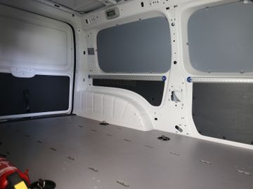 Volkswagen Caddy Maxi KASTEN 4MOTION PDC NAVI STANDHEIZUNG