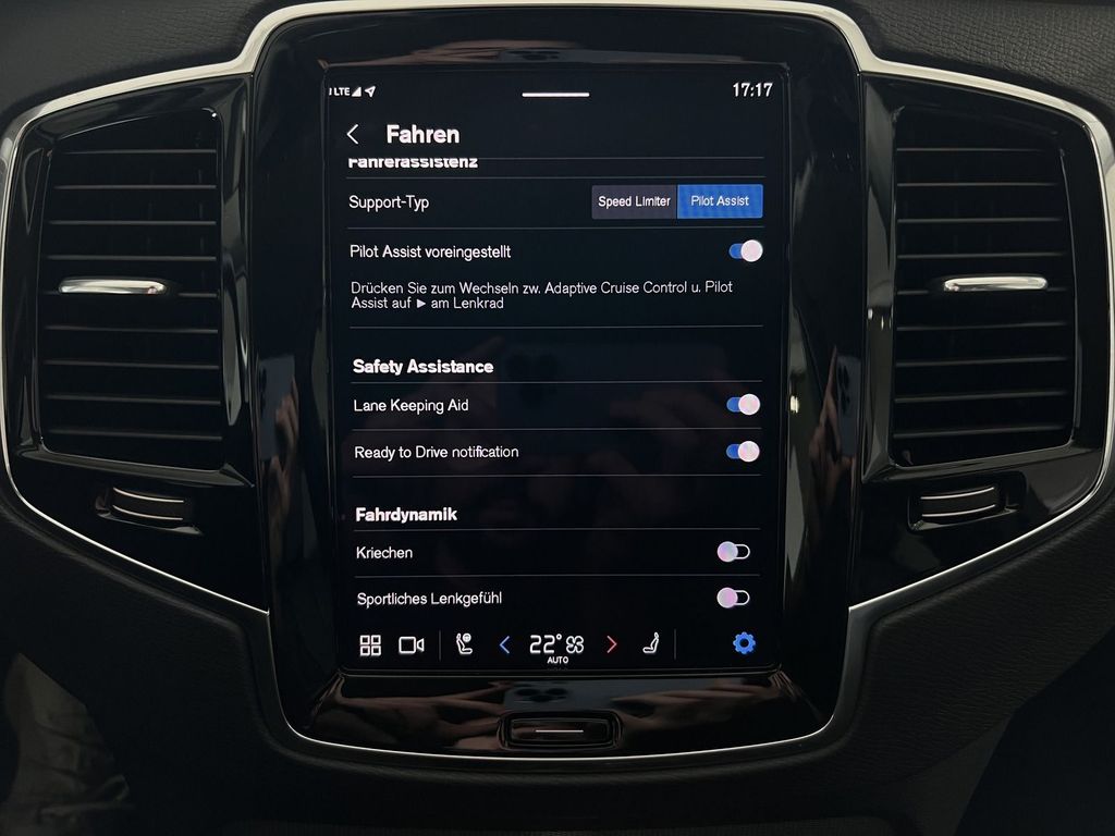 Volvo XC90 T8 Core Recharge AWD BLIS AHK H/K WinterPkt