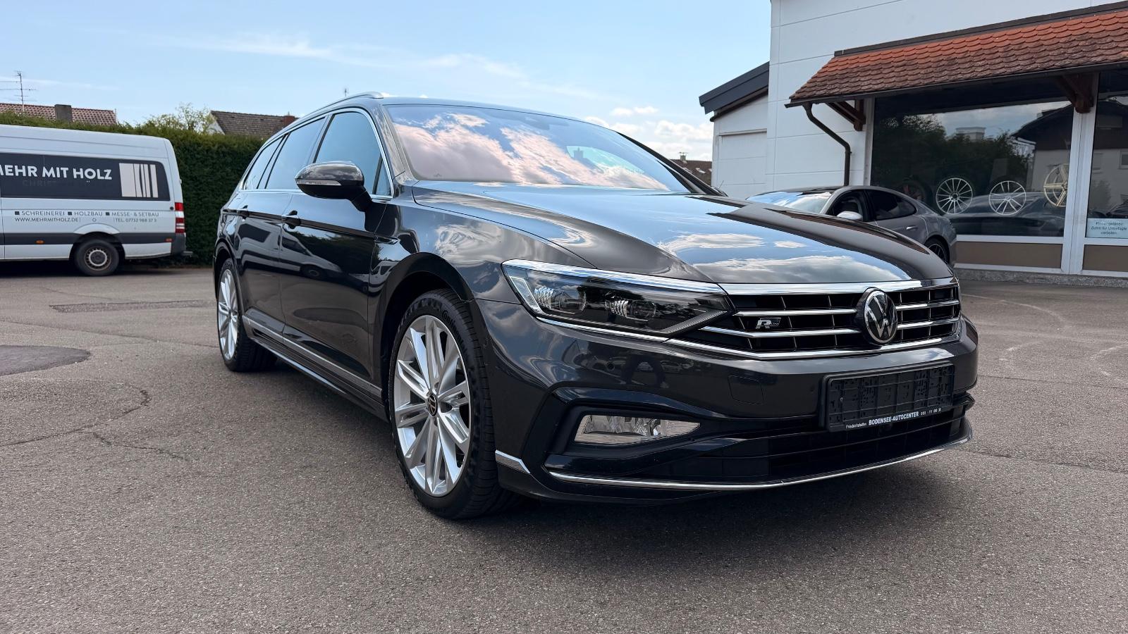 Volkswagen Passat Variant Panorama/Leder/Highline/R-LINE
