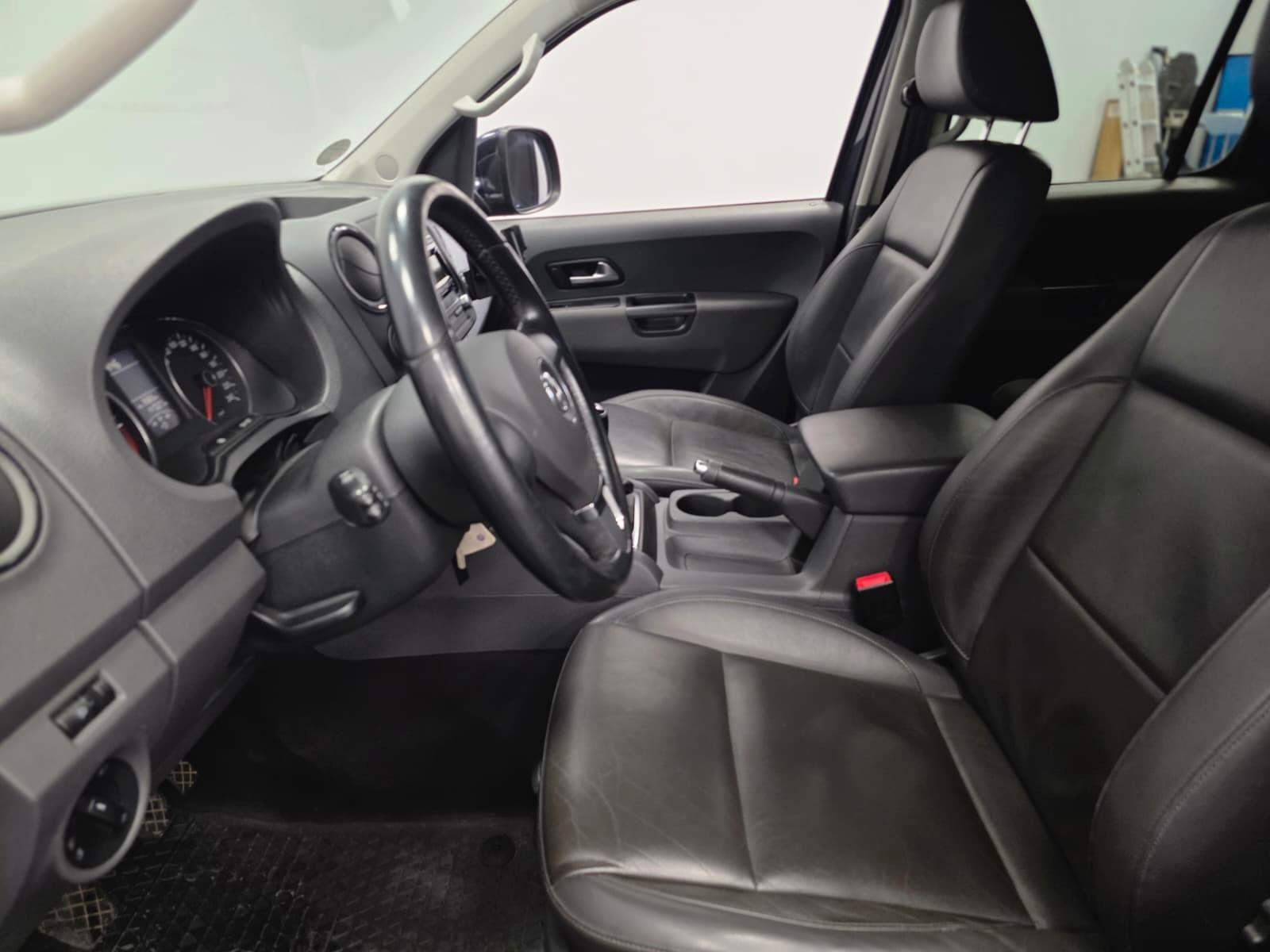 Volkswagen Amarok Trendline Double Cab 4Motion | 122 ch | BVM | Double cabine | Blocage de différentiel arrière | Sièges chauffants | Attelage fixe