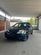 Ford Fiesta 1.4 - Ford Fiesta aus 2004: 1.4