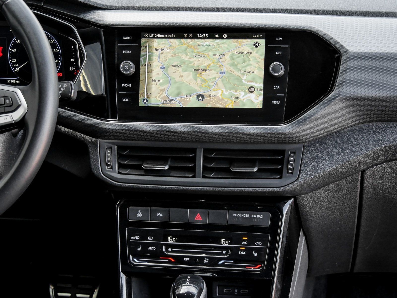 Volkswagen T-Cross - Bild 8