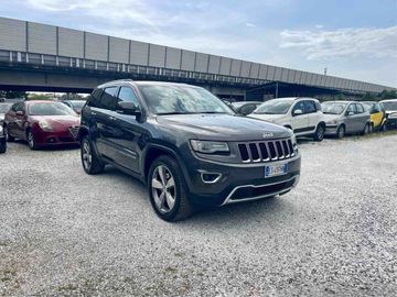 Jeep Grand Cherokee - 3
