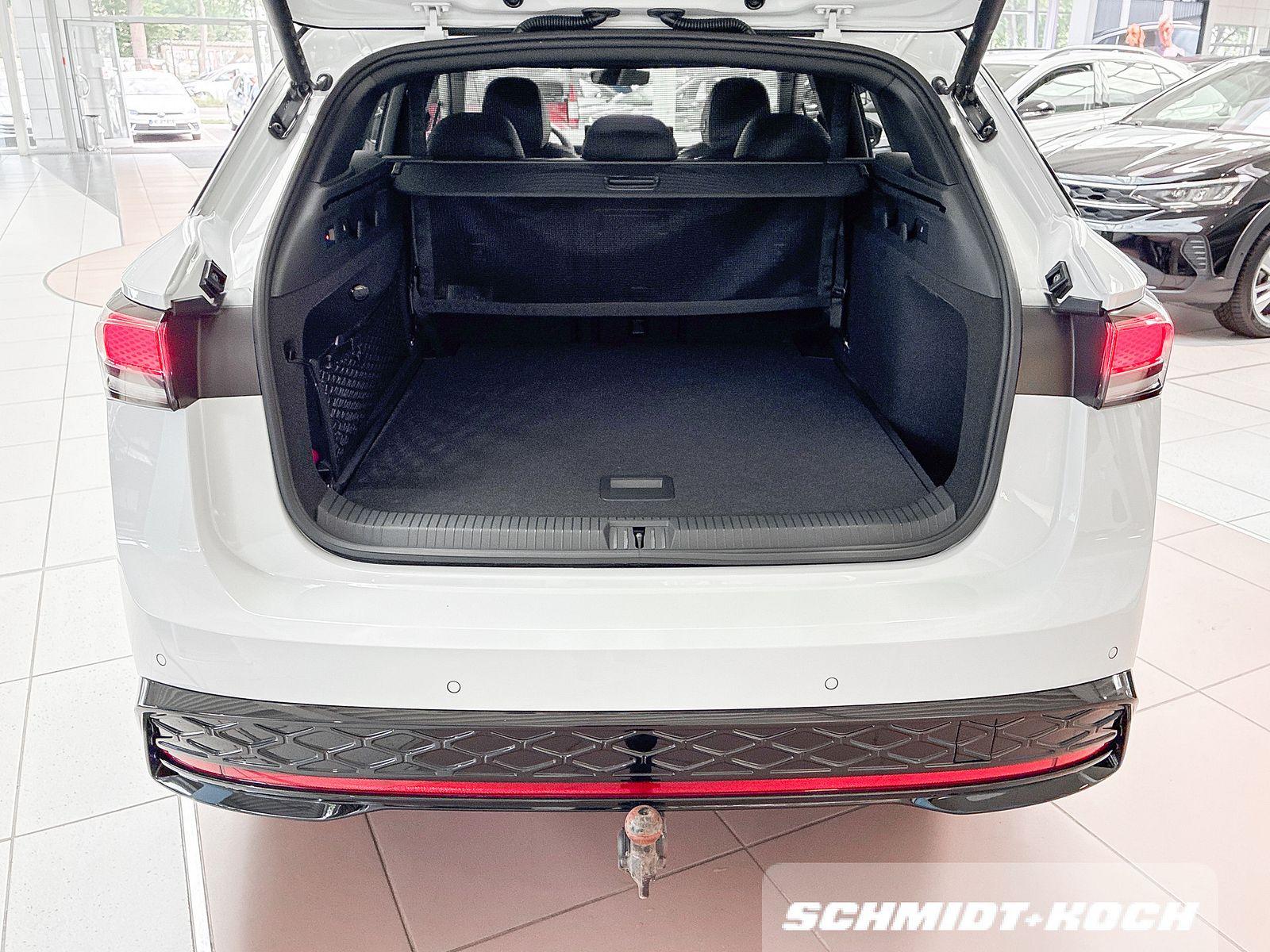 Volkswagen ID.7 Tourer GTX 4M AHK + HARMAN + 21