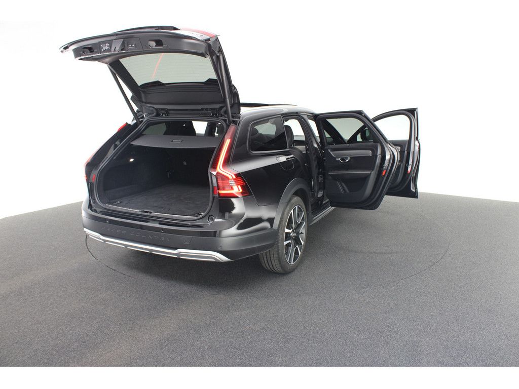 Volvo V90 Cross Country B4 D AWD Plus aus 1.Hand foto 22